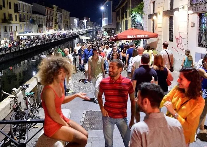 1 Navigli * Милан